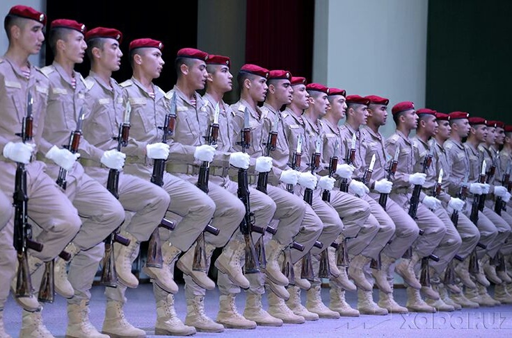 Qopqoq ostida mobil porno video