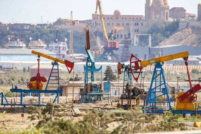 Нефть марки Brent превысила $83 впервые c октября 2018 года