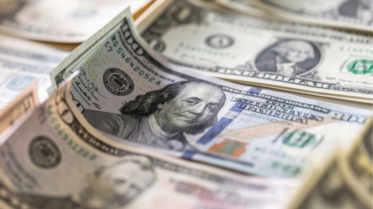 Dollar va yevro yana keskin pasayib ketdi