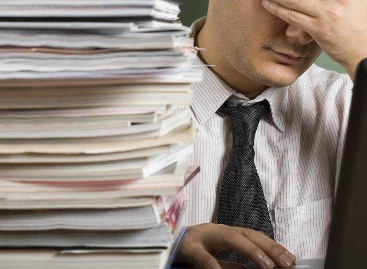 Eng katta jinsiy olatni bilan jinsiy aloqa Gozal qizning anal masturbatsiyasi