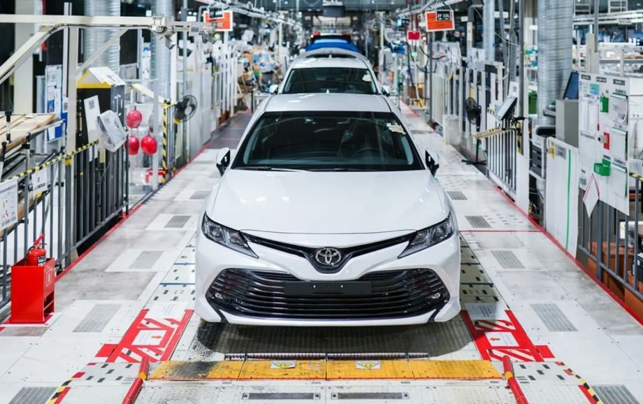 Toyota zavodlari birdan to‘xtab qoldi