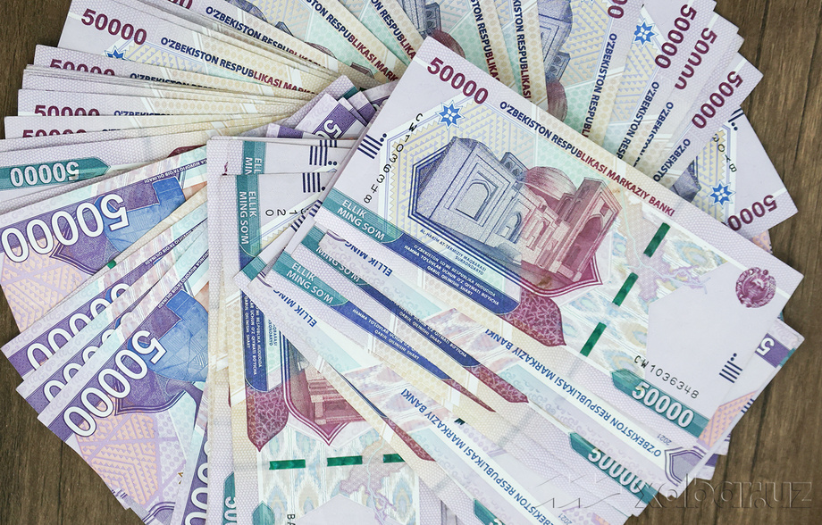 Фуқароларнинг номига яширинча кредит расмийлаштирган банкирлар аниқланди