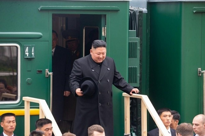Ким Чен Ын сообщил о презентации нового оружия в новом году