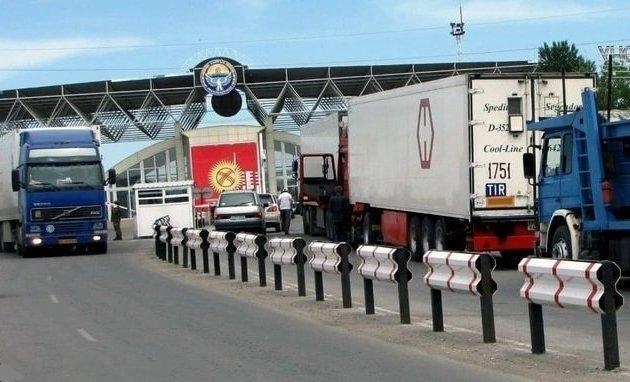В Кыргызстане введен временный запрет на вывоз отдельных видов сельхозтоваров